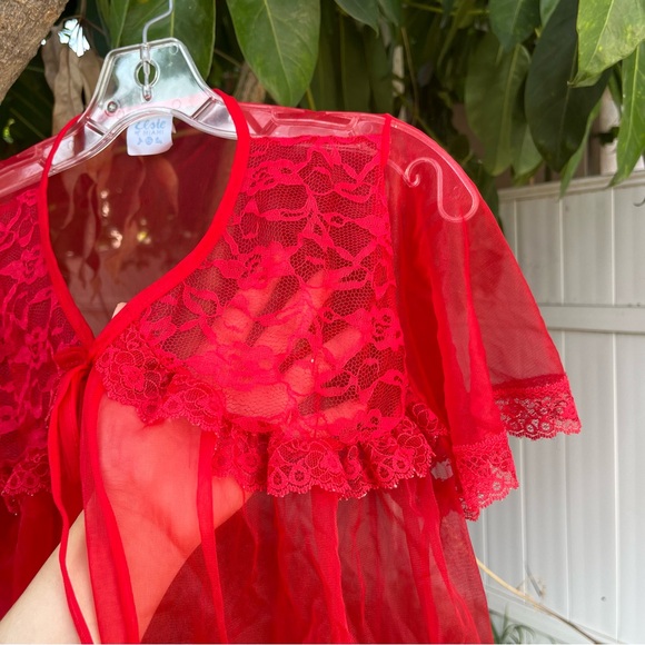 Vintage Elsie of Miami Red Sheer Babydoll Peignoir Robe 🌹. - Picture 5 of 10